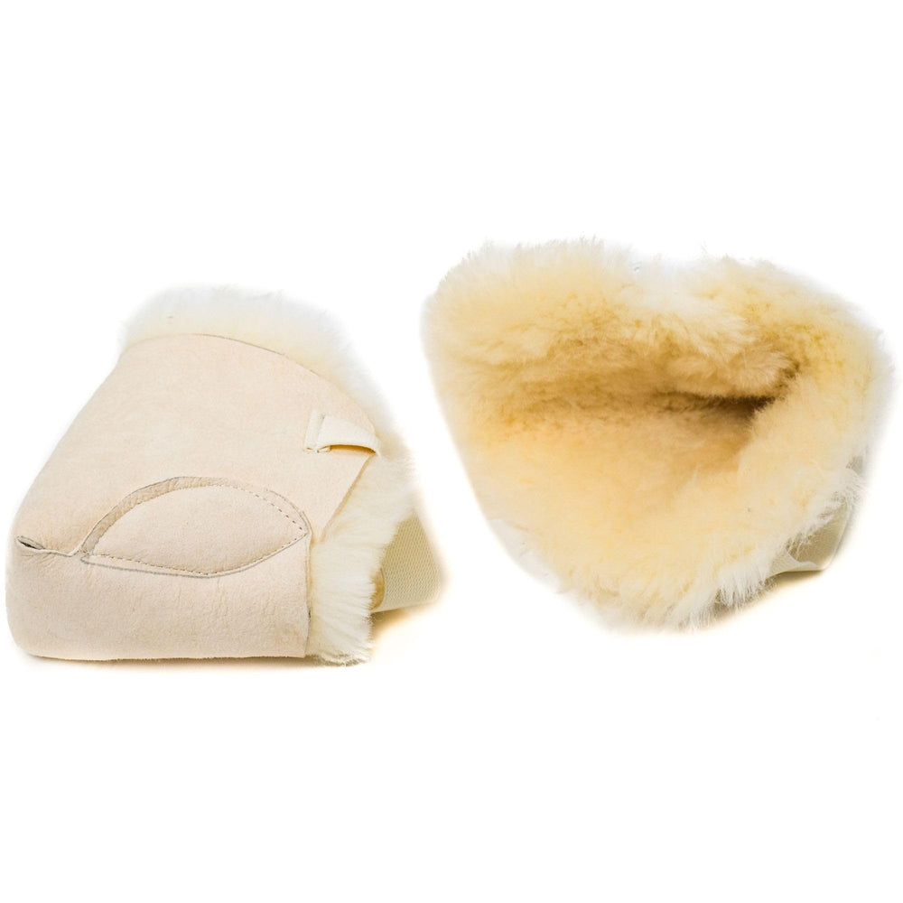 Natural Design heel protectors setup demonstrates easy attachment and targeted heel cushioning.