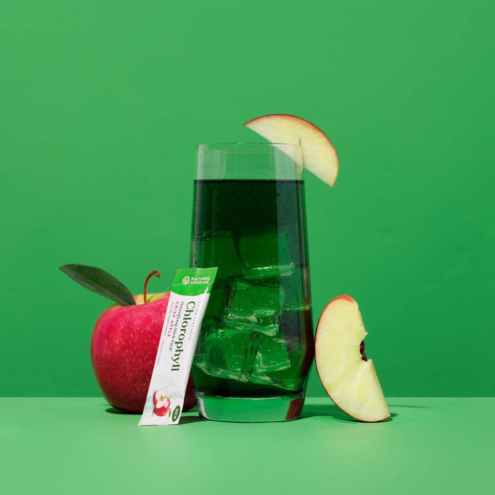 Chlorophyll stick pack on the go for convenient daily use.