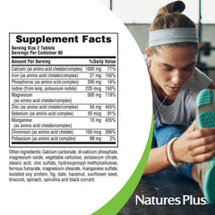 Serving count indicator on Ultra-Mins bottle highlighting 90 servings per bottle.
