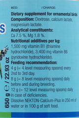 Nekton Calcium Plus powder close-up showing fine texture for dosing
