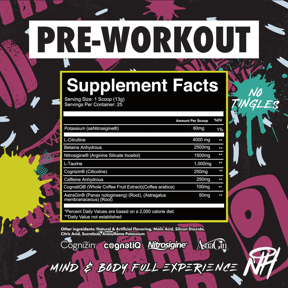 New History Dragon Berry serving scoop demonstrates convenient pre-workout dosing