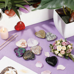 Nuenen gift-ready heart crystal set to surprise loved ones