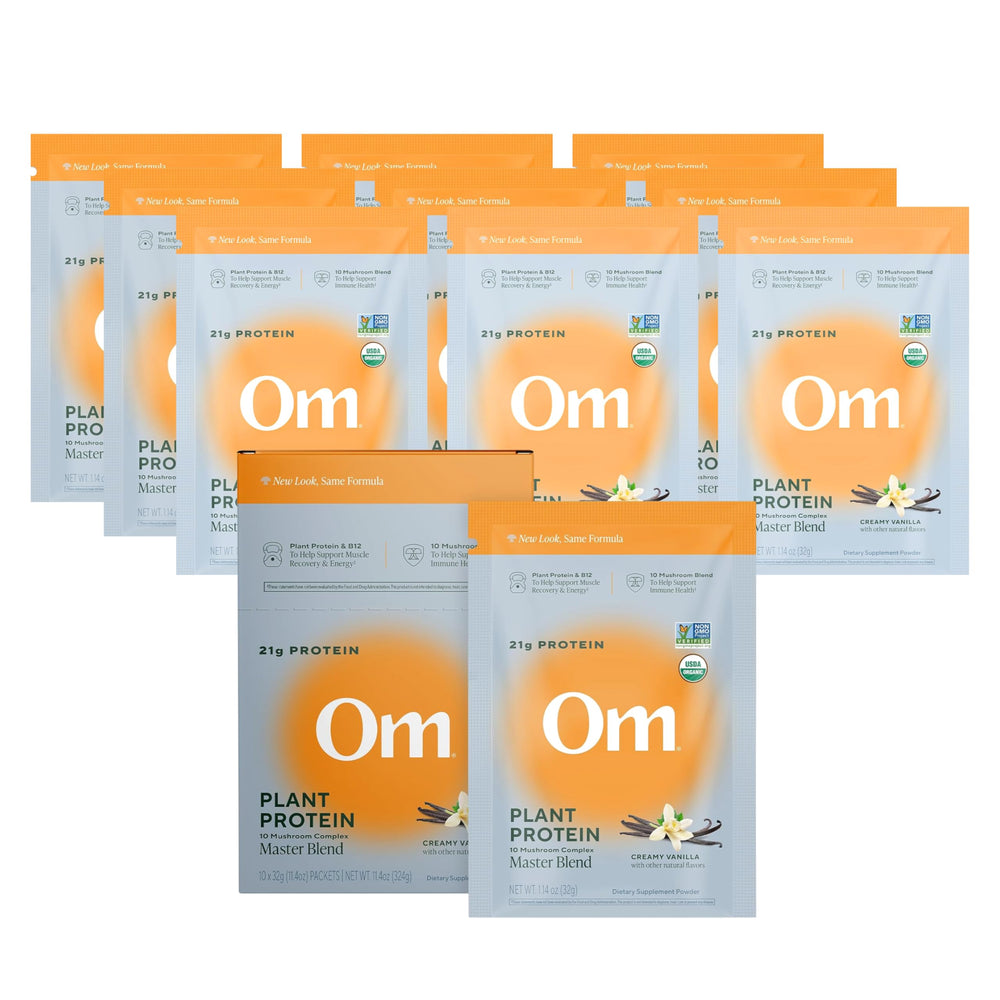 OM Mushroom Superfood Master Blend vanilla protein scoop for clean energy and daily nutrition.
