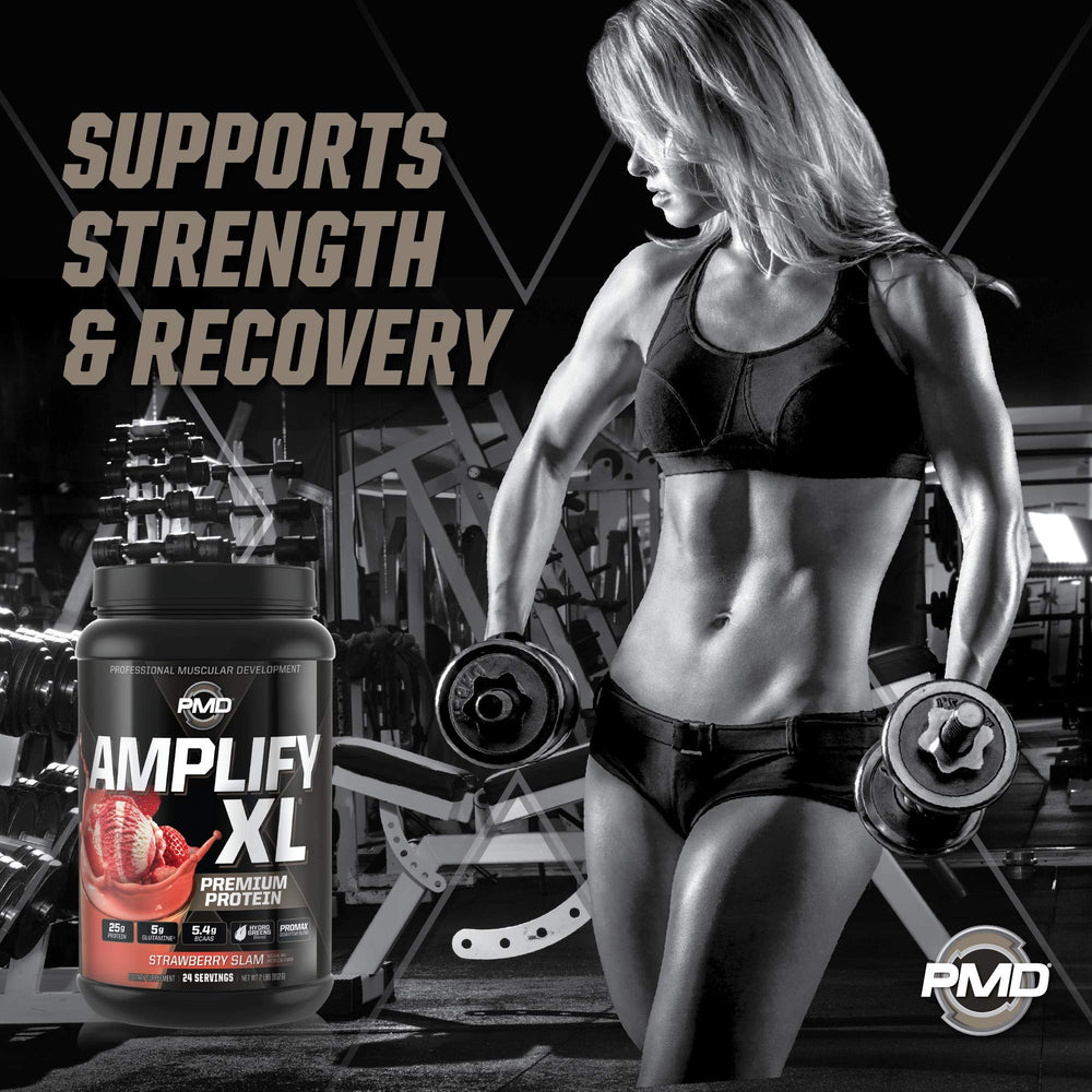 PMD Amplify XL Strawberry Slam scoop demonstrates precise servings.