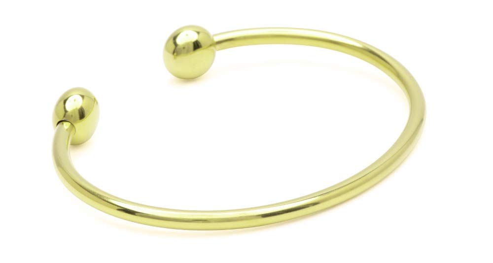 Gold-toned finish provides a premium sport-ready look.