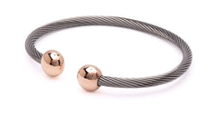 QRAY Rose Gold Deluxe bracelet close-up showing premium finish for daily wear