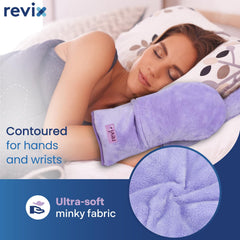 REVIX heating mittens worn on hand highlighting wrist coverage for all-day comfort.