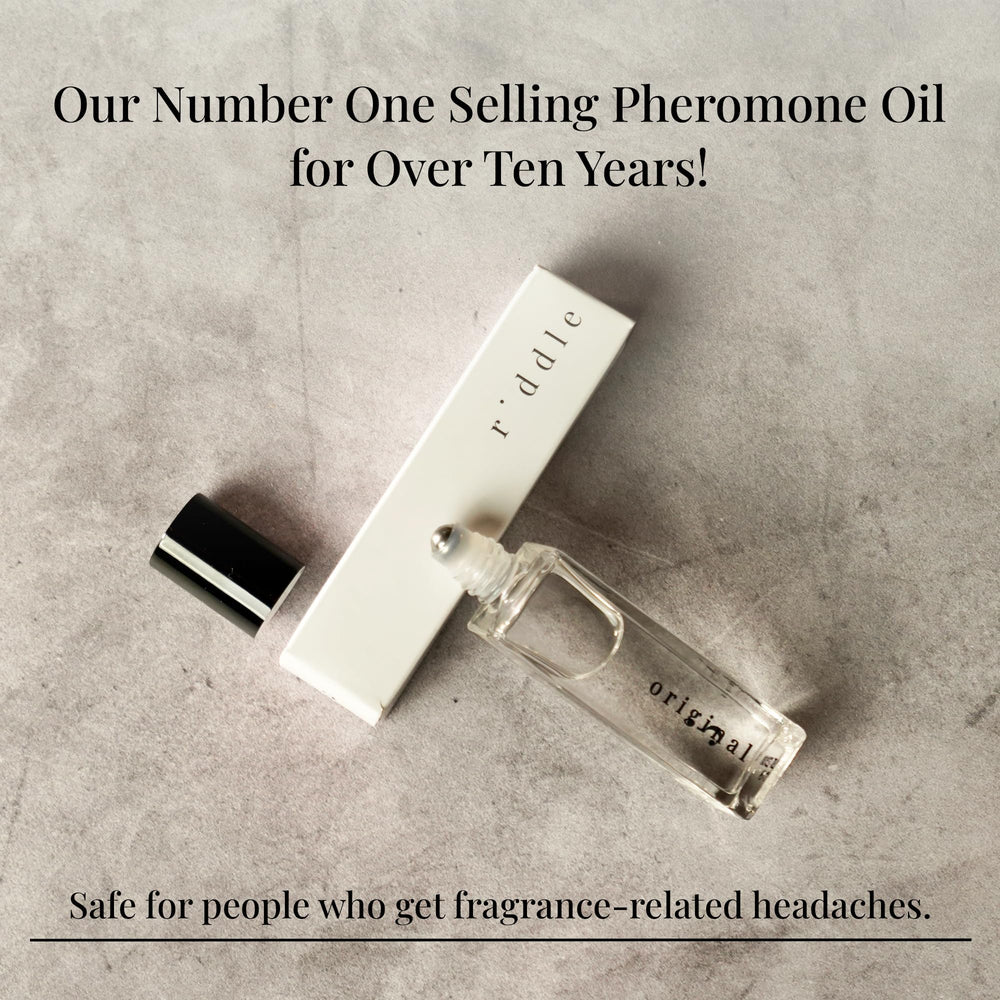 Riddle Original Roll-On soft glow on skin after application