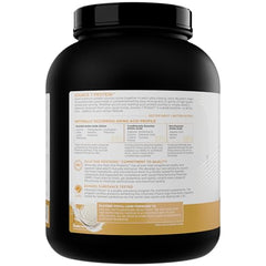 Rule 1 Source 7 Protein scoop dissolving in water, velvety texture and quick protein delivery