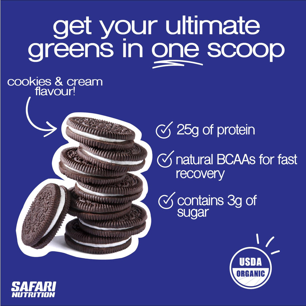 Visible Oreo cookie pieces in Safari Nutrition Cookies & Cream whey powder.