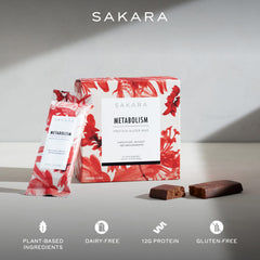 SAKARA Metabolism Bar sea salt chocolate detail for a satisfying snack.