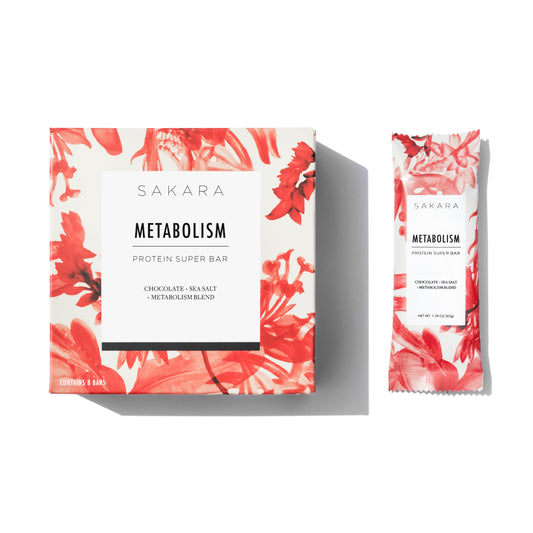 SAKARA Metabolism Super Bar packaging shot for on-the-go protein and clean ingredients.