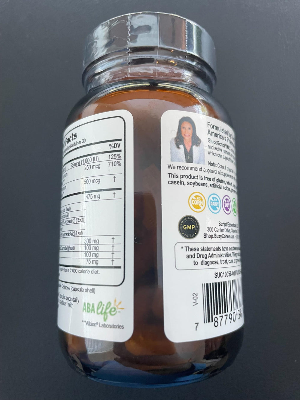 Gluco Script berberine capsules detail and key ingredient.