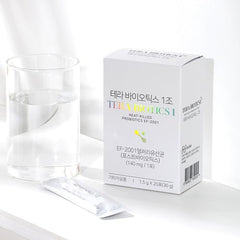 Seoulife Terabiotics 1 Trillion Stick on-the-go sachet for quick, water-free consumption.