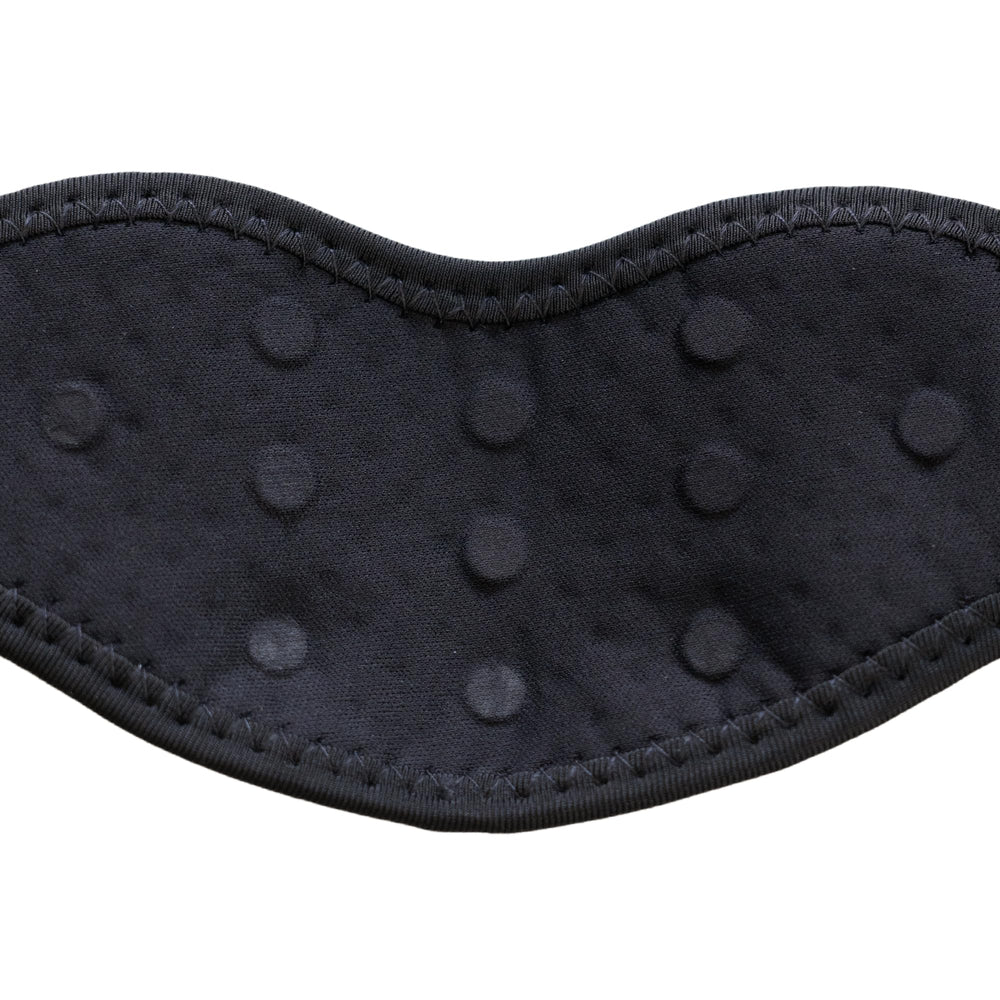 Serenity2000 neck wrap contour design supports movement without restricting neck