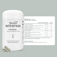 Setas Intention bottle label highlighting organic Chaga and Cordyceps ingredients.