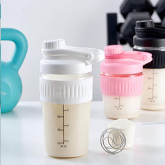 ShakeXpert anti-slip silicone sleeve offers a secure grip.