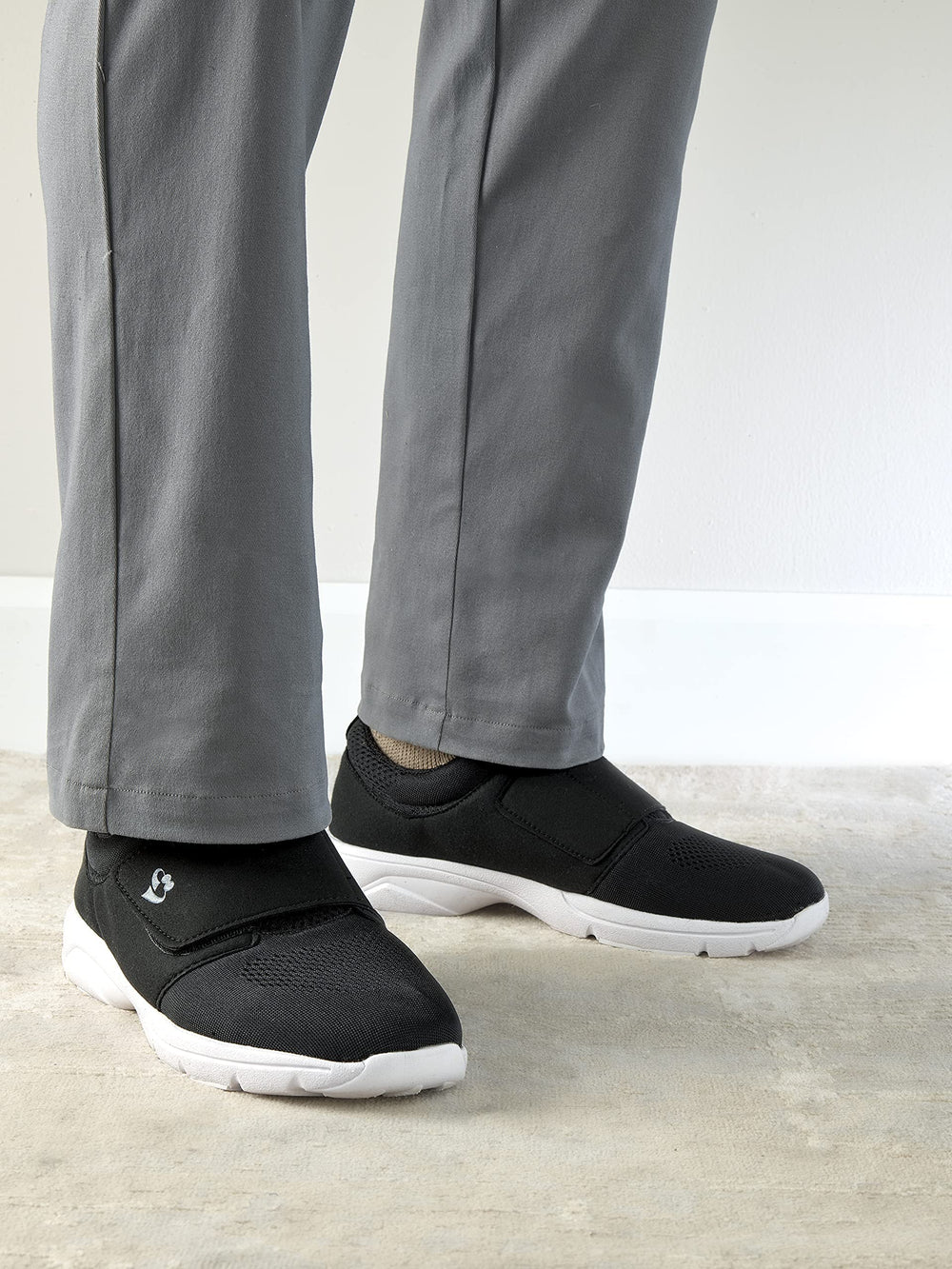 Silvert's Easy Walker non-slip sole offers steady grip on indoor and outdoor surfaces.