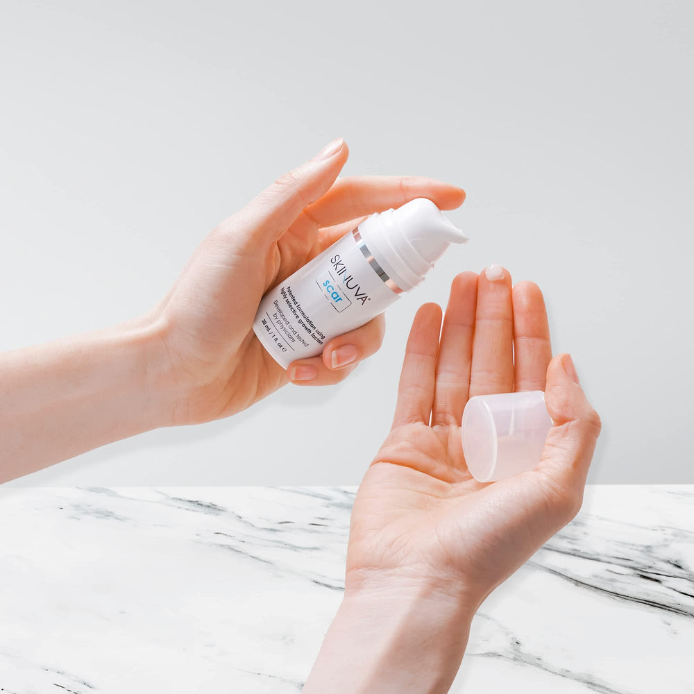 Skinuva vitamin C tube highlights brightening support for skin healing.