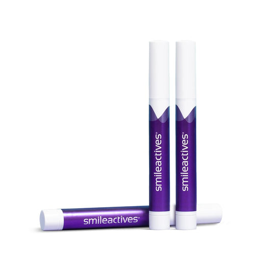 Smileactives teeth whitening pen with precision brush-tip for targeted stain removal.