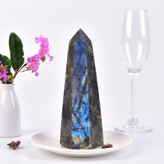 SMOHEAL crystal-grid meditation use supports chakra balancing and mindful placement