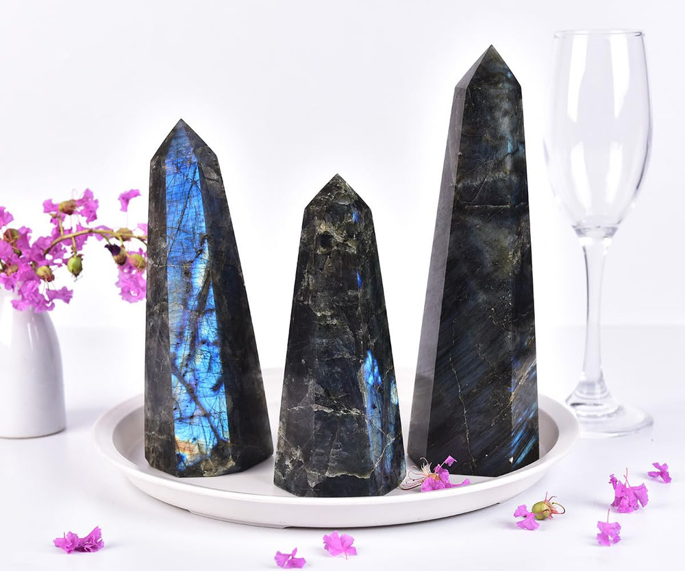 SMOHEAL gift-ready crystal tower makes a thoughtful present for collectors