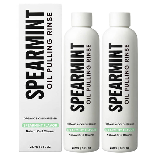 SUBMETIC Spearmint Oil Pulling Rinse bottle close-up for long-lasting fresh breath.