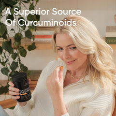 Sports Research Organic coconut oil note, pairs with turmeric for natural support.