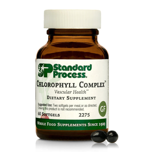 Standard Process Chlorophyll Complex bottle front showing detox support visuals