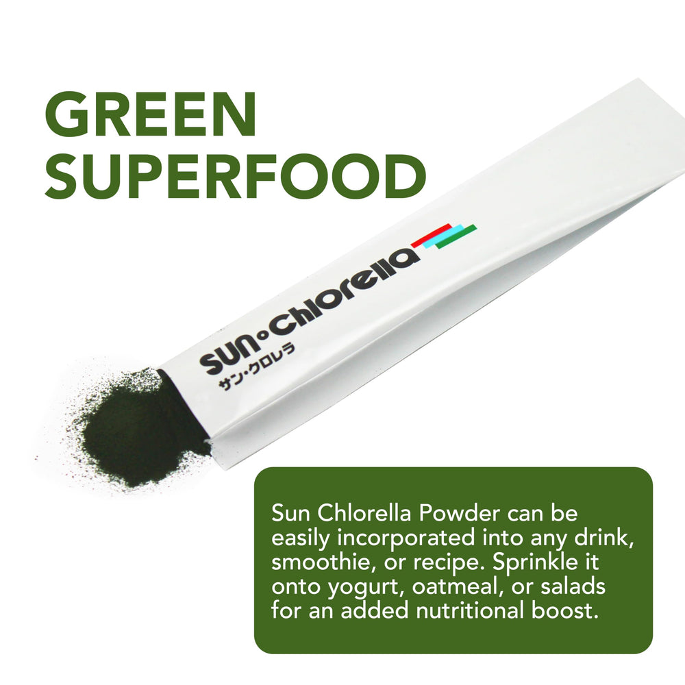 Sun Chlorella green smoothie glass showcasing vibrant chlorophyll