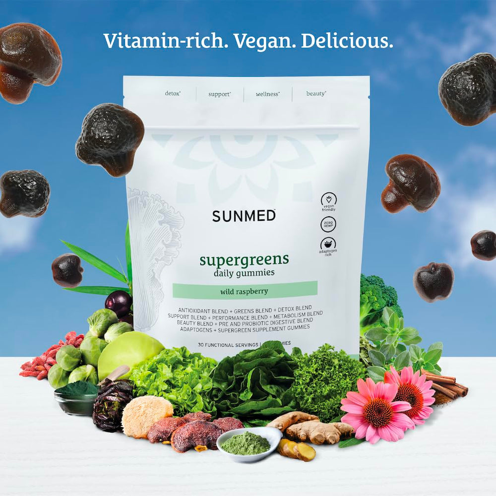 SUNMED Supergreens Daily Gummies closeup gummies shows chewy texture and energizing blend