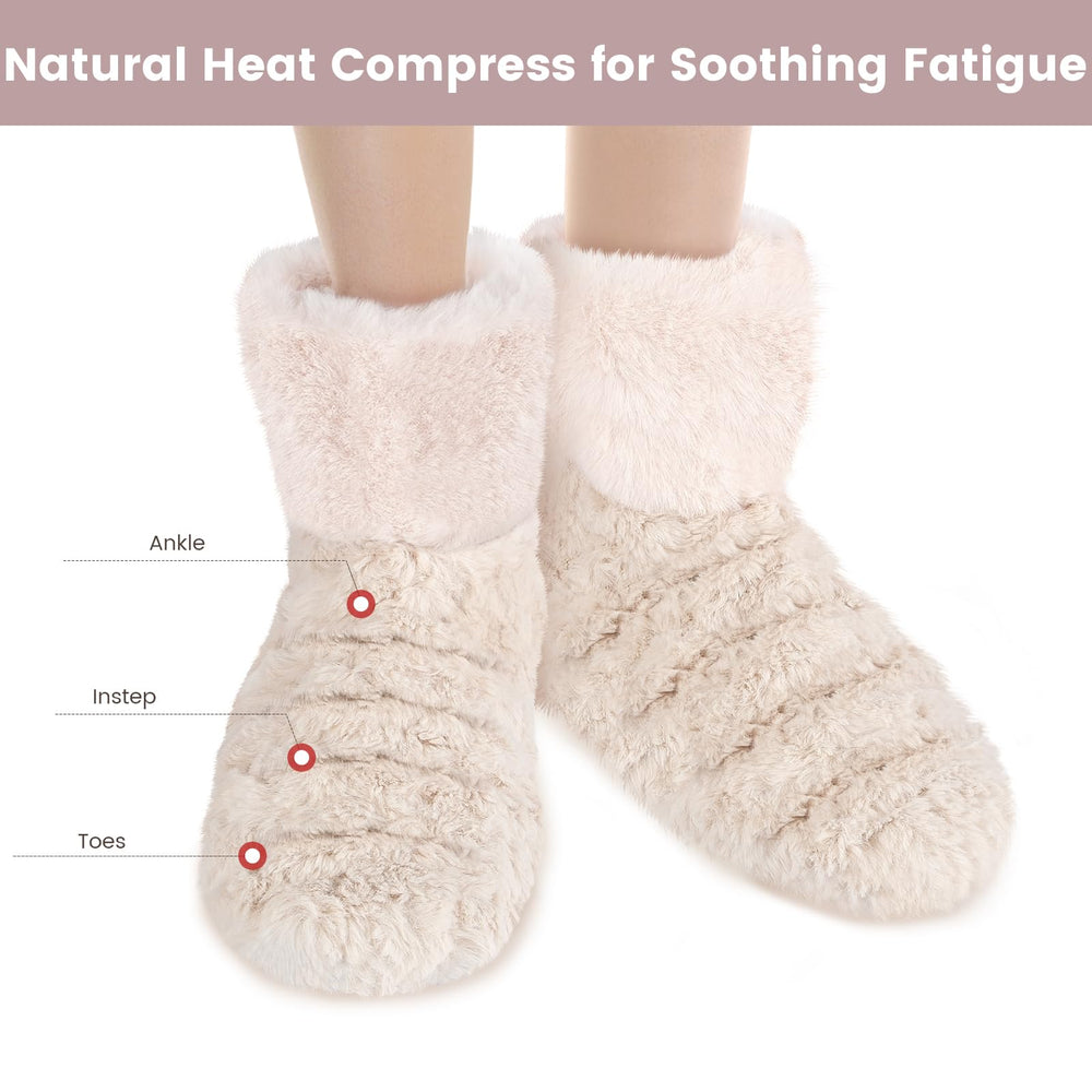 Suzzipad foot warmer on bed illustrating long-lasting heat for restful evenings