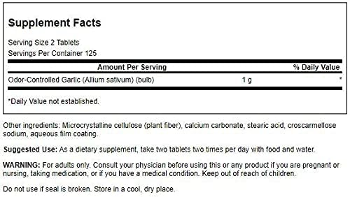Close-up of Swanson Best Garlic Odor-CNTRL capsules highlighting non-GMO formulation.