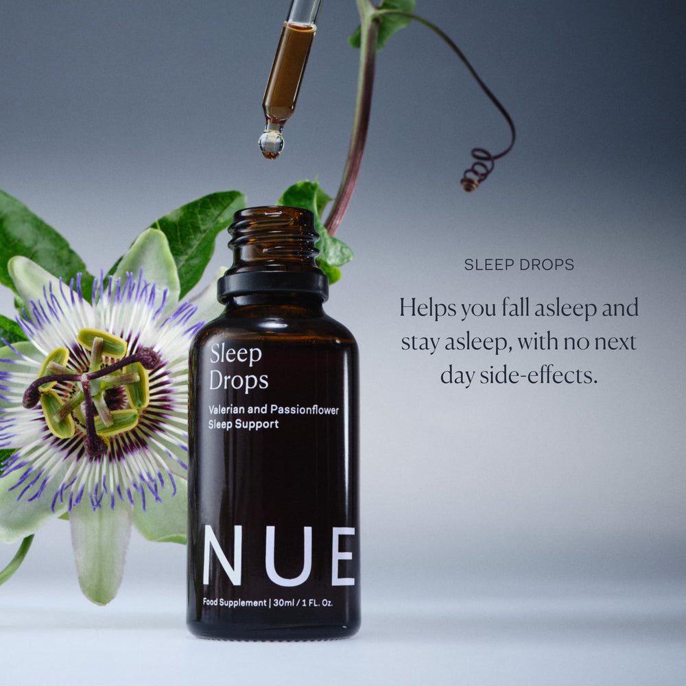 Label highlights valerian, chamomile, and passionflower in a vegan formula.