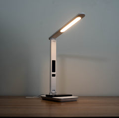 Theralite Carex Radiance USB port adds convenient device charging.