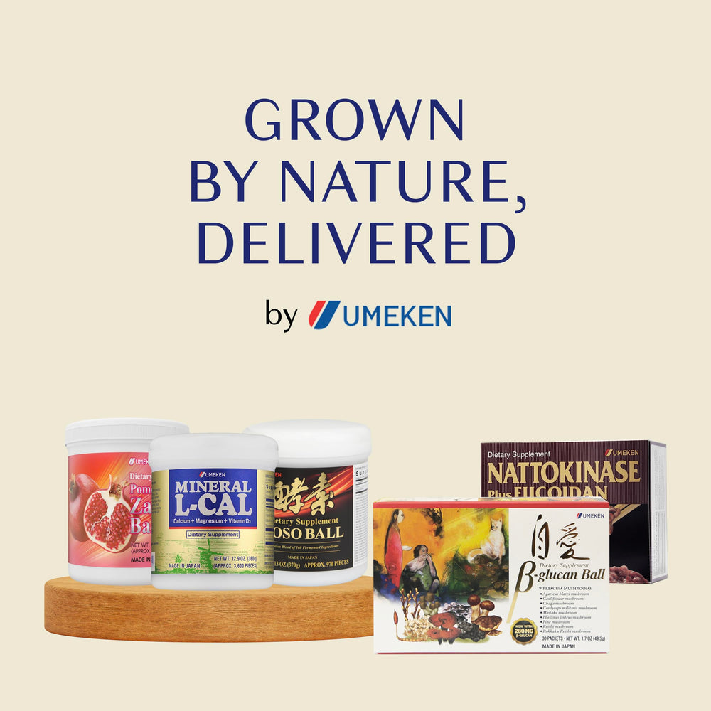 Packet dissolving in water with Umeken Beta Glucan, illustrating tasteless and odor-free formula