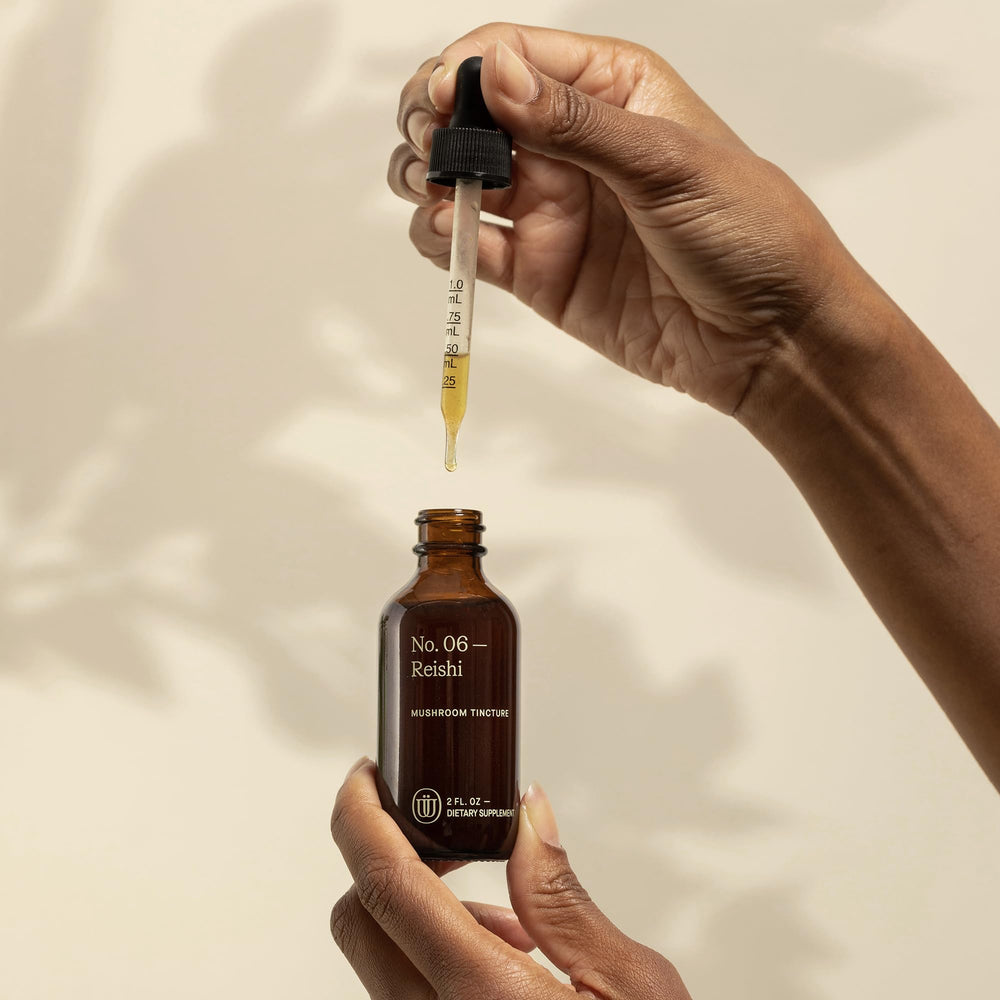 UPHORIC URTH Reishi bottle side emphasizing natural production
