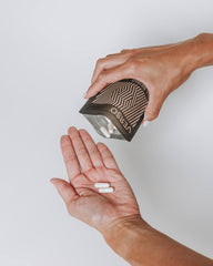 Verso Cell Being daily use scene illustrates the two-capsule daily dose in context.