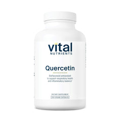 Vital Nutrients Quercetin bottle pour showing easy-dispense cap for daily sinus and respiratory support