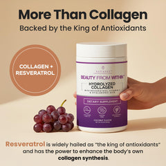 VITASEI collagen powder scoop in coffee demonstrates smooth mixing and taste.