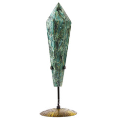 VIZYTOU Emerald Wand Point with six facets for focused meditation.