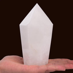 VIZYTOU white crystal obelisk wand with six facets for focused meditation