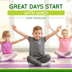 Well Wisdom Vital Whey pour reveals rich aroma and a smooth cocoa note