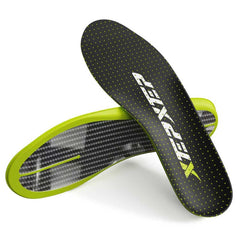 XEPXEP carbon fiber performance insole demonstrates energy return for faster sprints.
