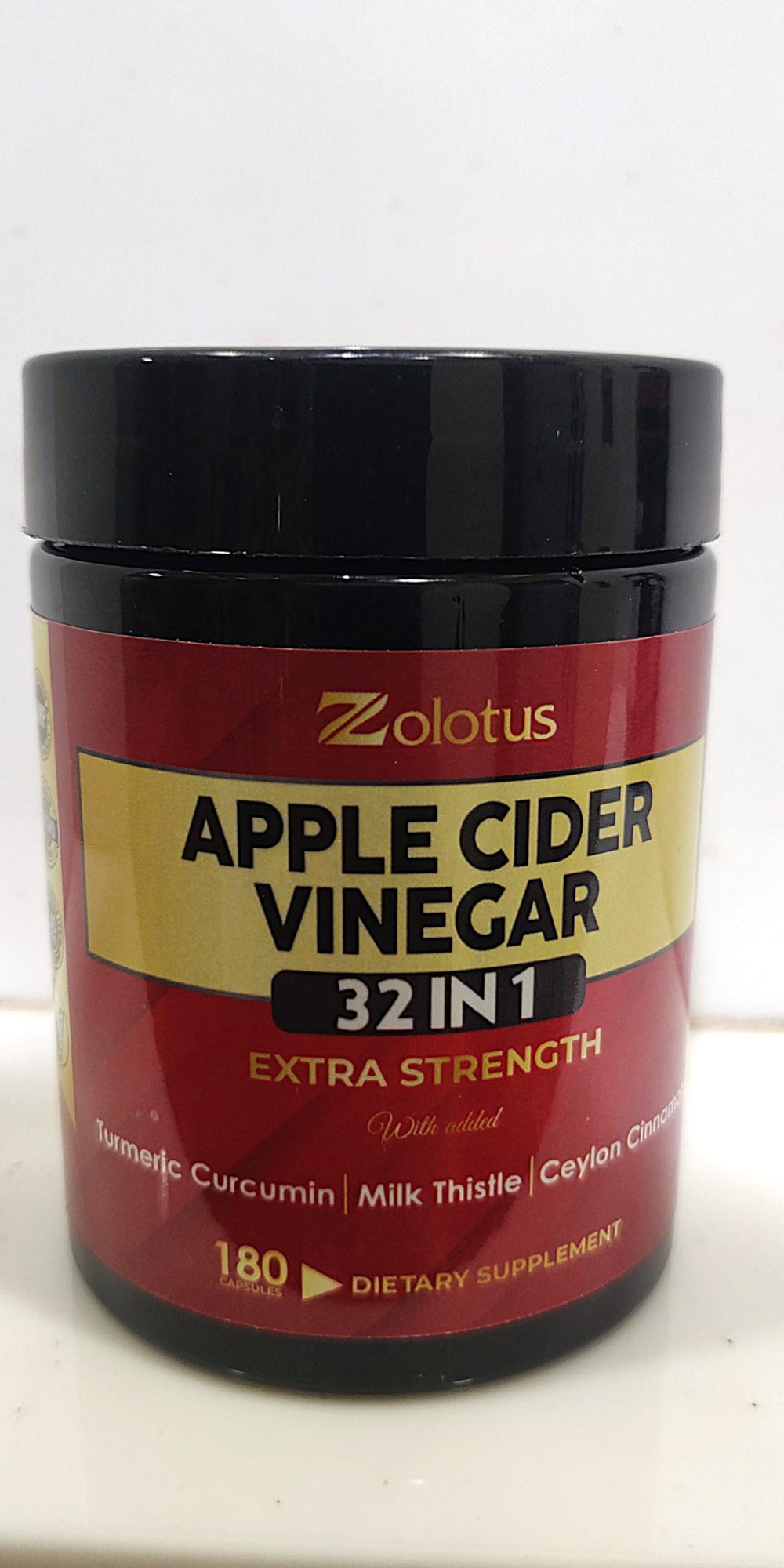 Close-up of the Zolotus bottle label.