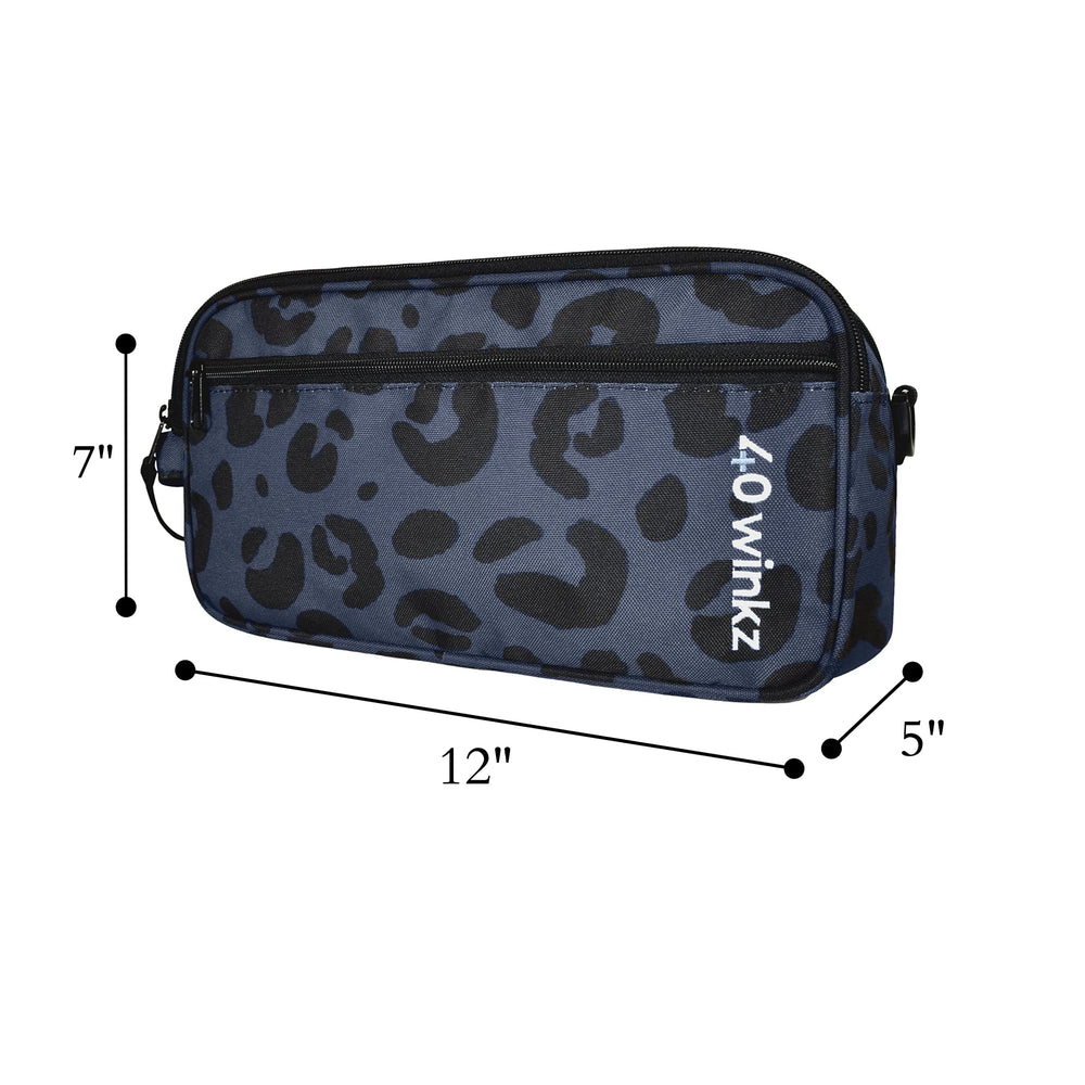 40Winkz water-resistant nylon exterior protects CPAP gear during travel.
