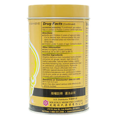Close-up label on 701 Dieda Zhentong Yaogao Medicated Plaster shows camphor-based formula and herbal notes.