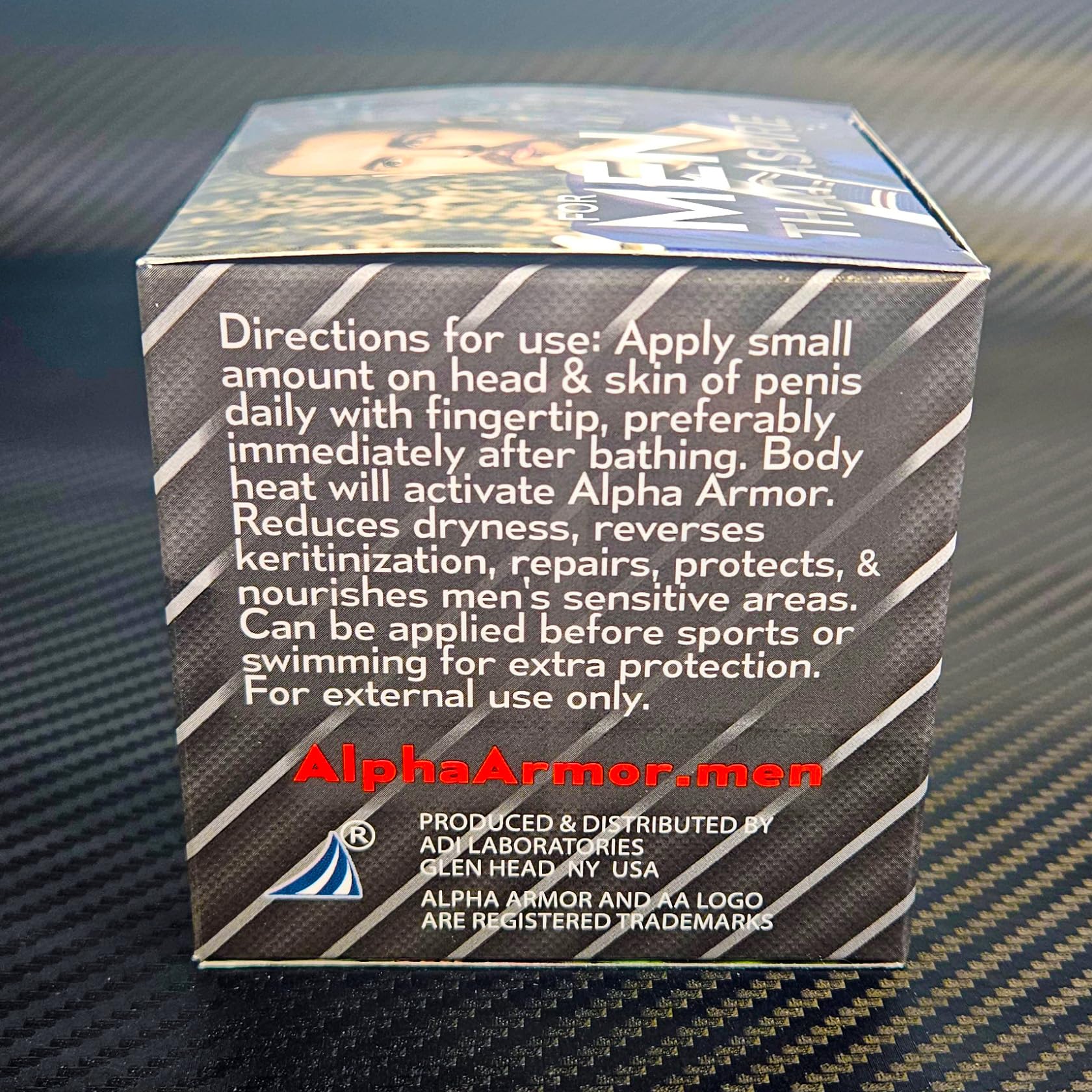 AA Alpha Armor cream texture swatch highlights rich emollients for skin restoration and comfort.