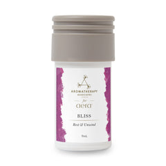 Aera Mini Bliss bottle pour with calming notes of marjoram, ylang-ylang and valerian.
