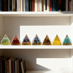 AierCrystal 7pcs pyramid set side detail shows natural crystal variations.